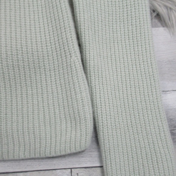 VINCE Mint Cashmere Shaker Rib Pullover Crewneck Sweater Women’s Size Medium - Picture 10 of 13